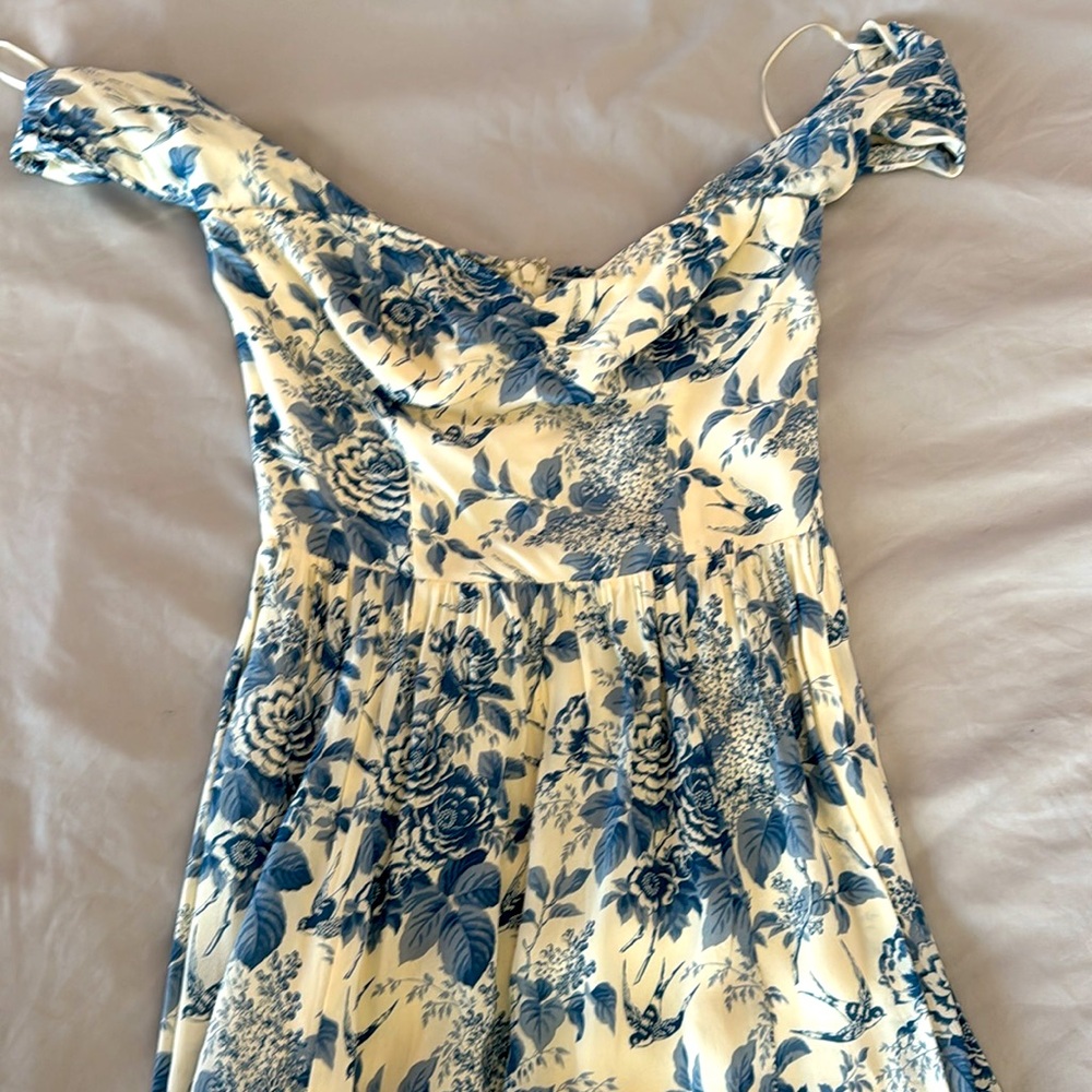 Reformation Violet Dress in Pompadour Print Size 2 - Picture 3 of 7
